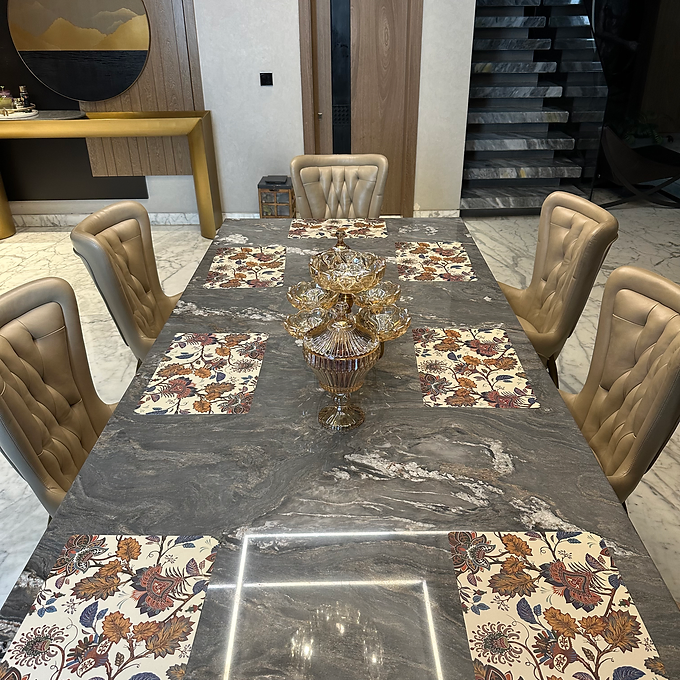 527d55_682ecaf726c14aa193519a71abc1face~mv2